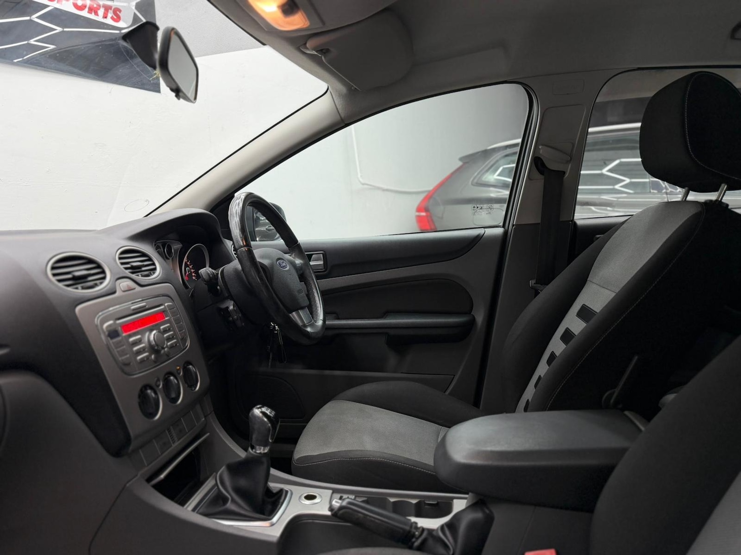 Used Ford Focus 2009 for sale - 76879396: Photo 32