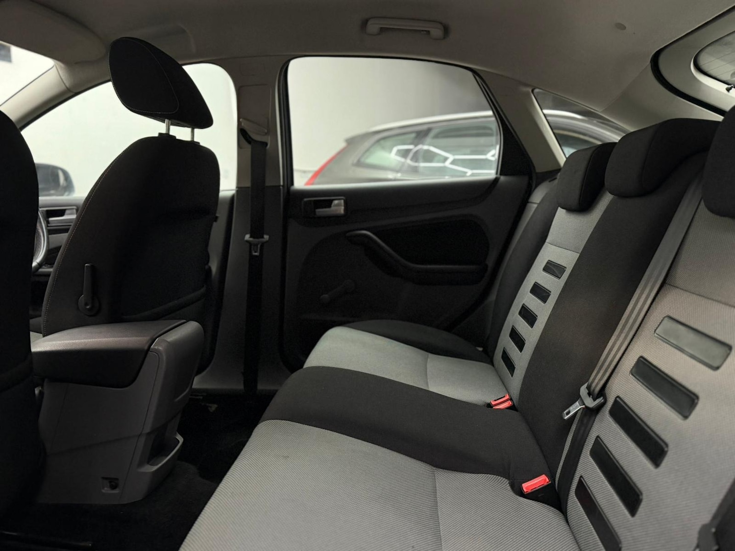 Used Ford Focus 2009 for sale - 76879396: Photo 44