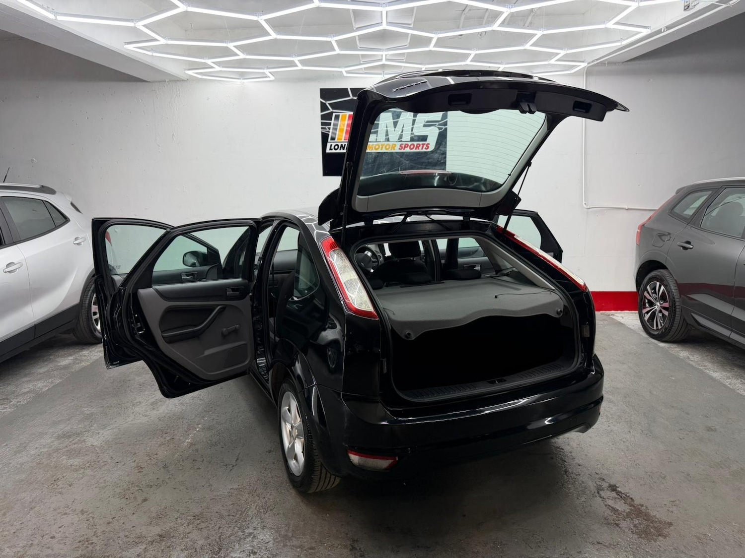 Used Ford Focus 2009 for sale - 76879396: Photo 53