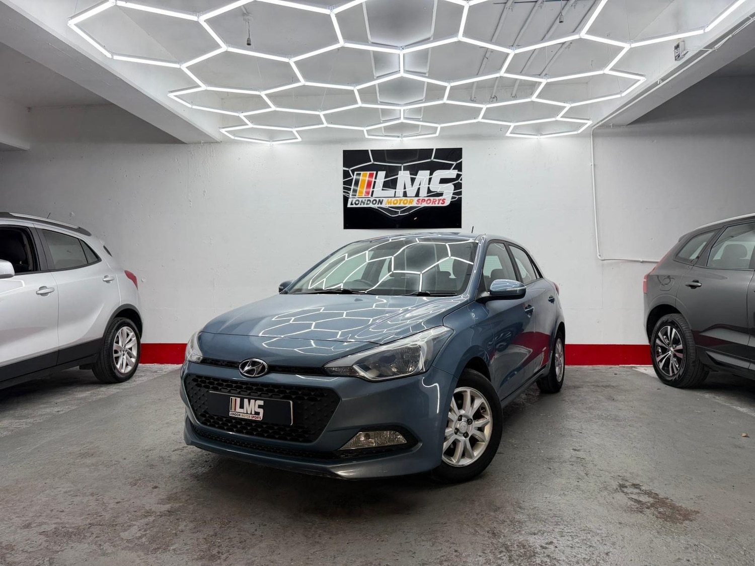 Used Hyundai i20 2017 for sale - 77088282: Photo 3