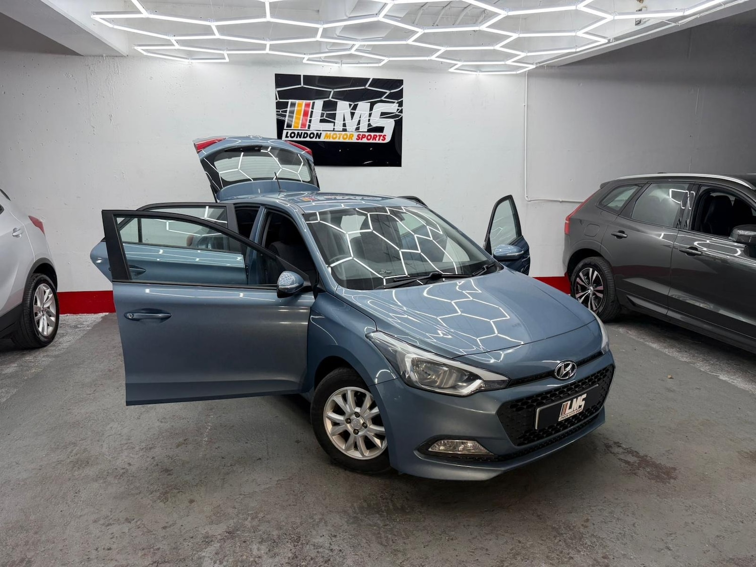Used Hyundai i20 2017 for sale - 77088282: Photo 35