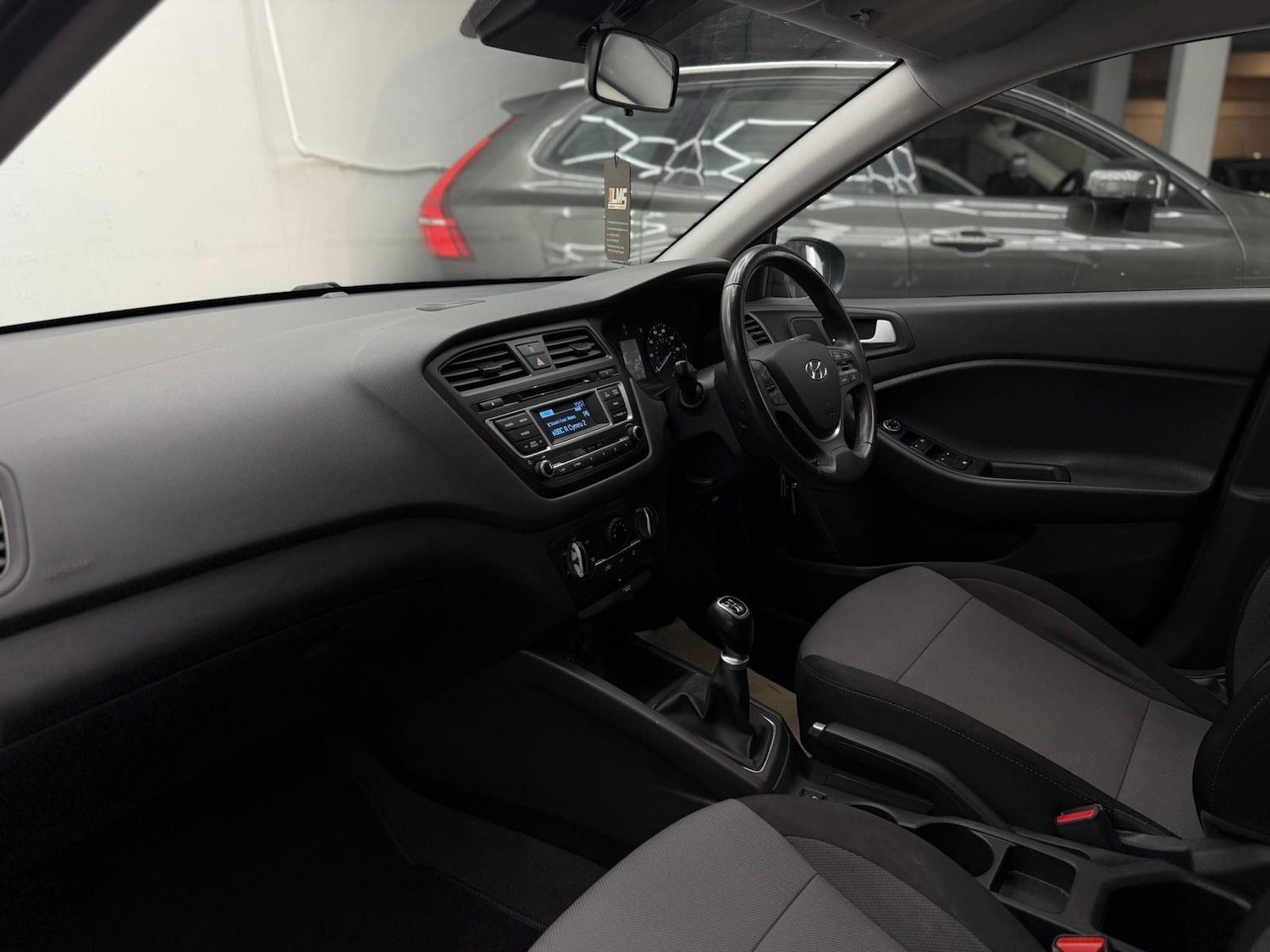 Used Hyundai i20 2017 for sale - 77088282: Photo 45