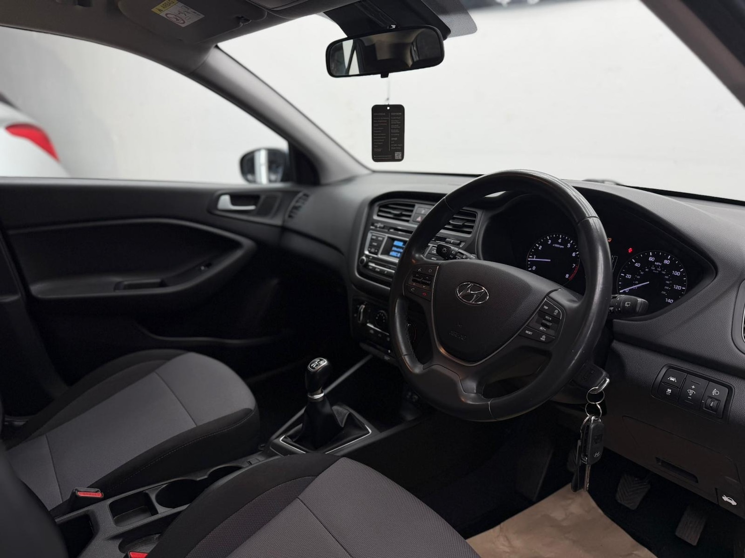 Used Hyundai i20 2017 for sale - 77088282: Photo 52