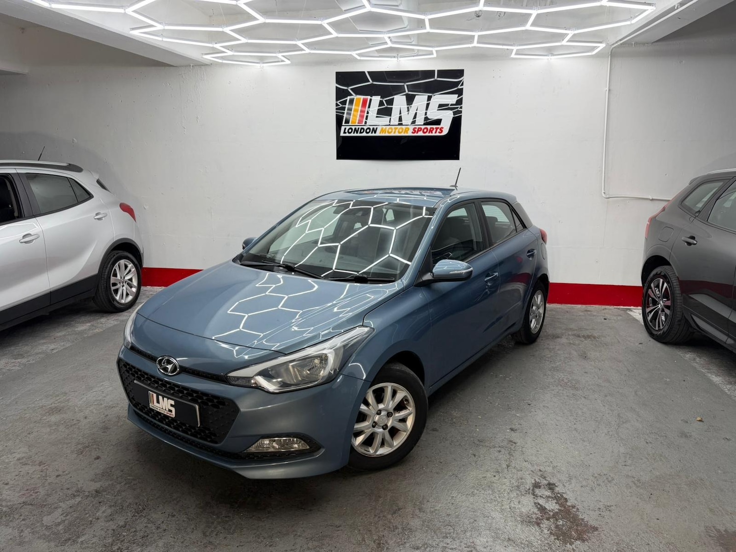 Used Hyundai i20 2017 for sale - 77088282: Photo 6
