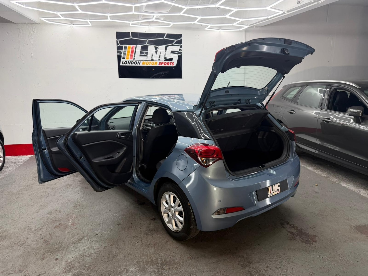 Used Hyundai i20 2017 for sale - 77088282: Photo 70