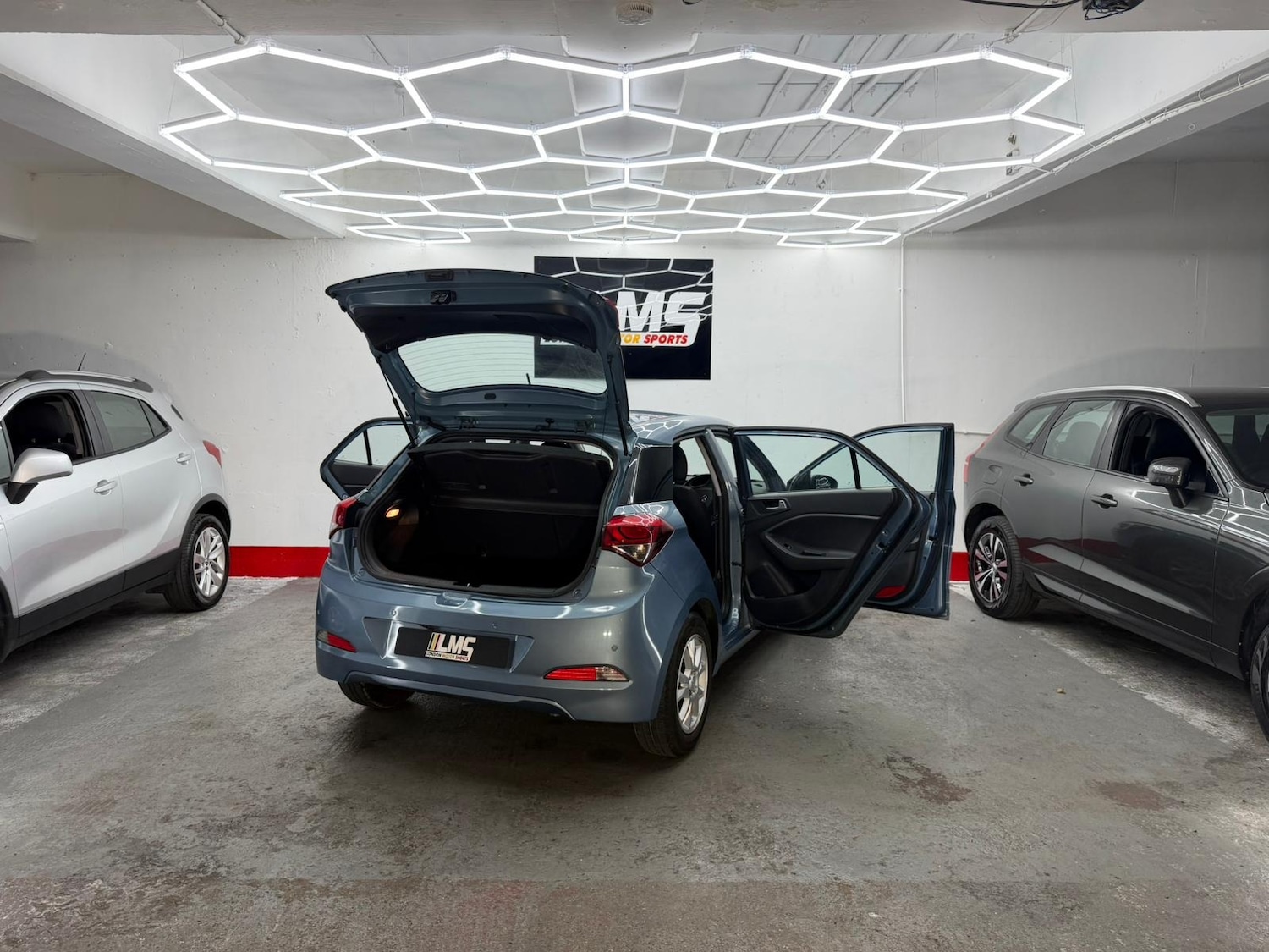 Used Hyundai i20 2017 for sale - 77088282: Photo 82