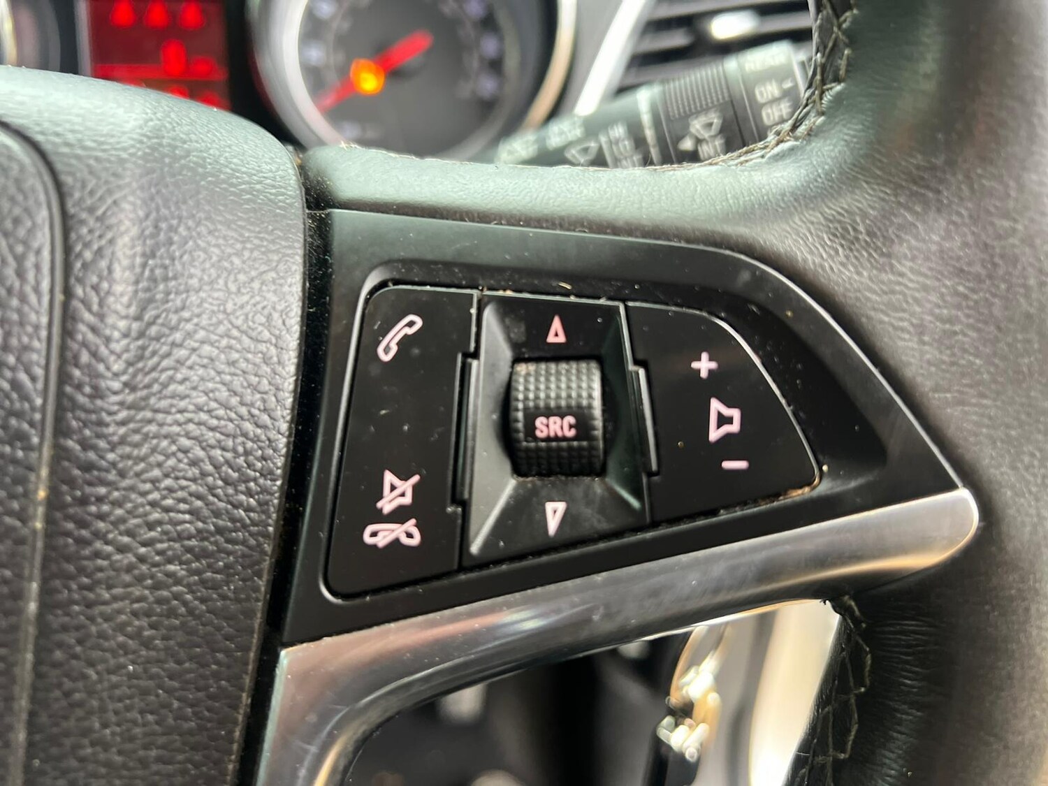 Used Vauxhall Mokka 2015 for sale - 76253658: Photo 40