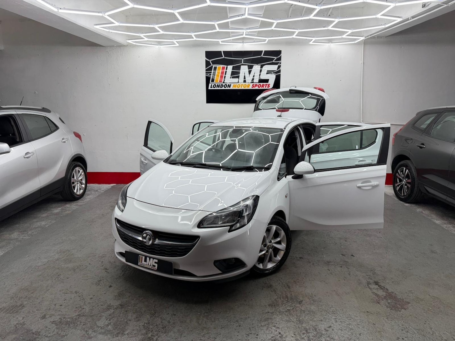 Used Vauxhall Corsa 2016 for sale - 77247880: Photo 12