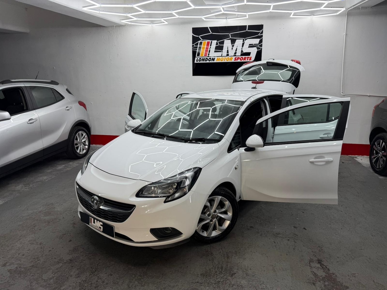 Used Vauxhall Corsa 2016 for sale - 77247880: Photo 13