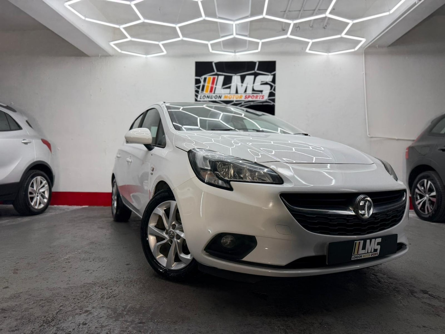 Used Vauxhall Corsa 2016 for sale - 77247880: Photo 24