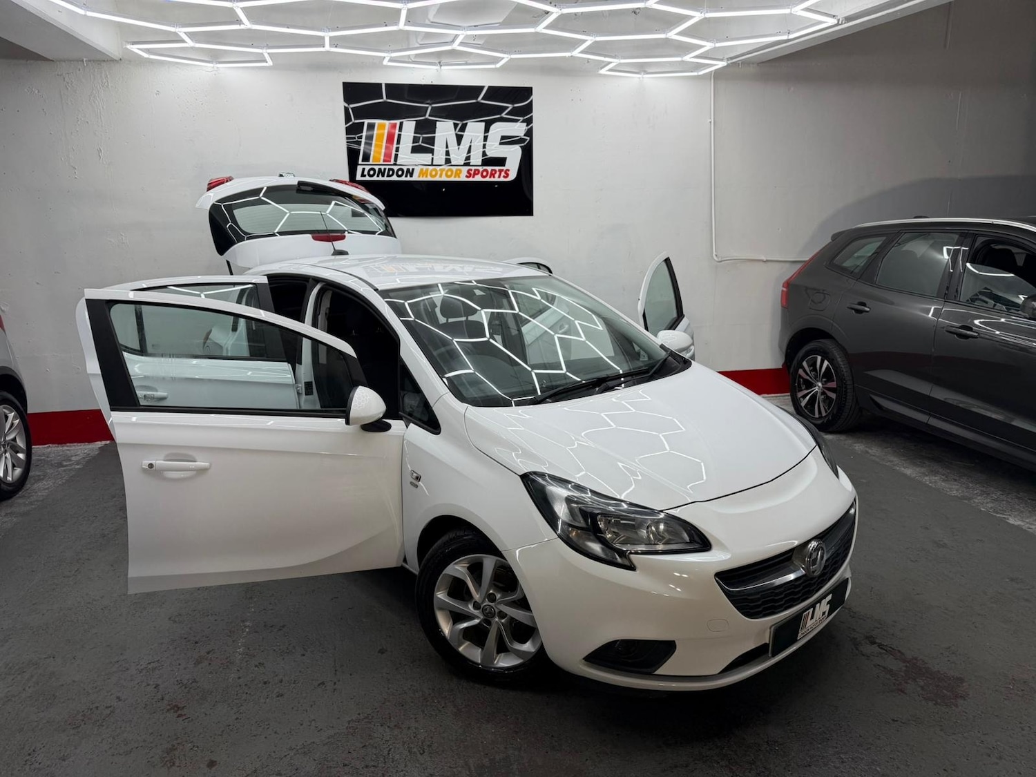 Used Vauxhall Corsa 2016 for sale - 77247880: Photo 29