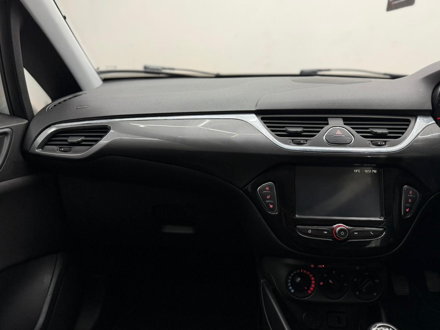 Used Vauxhall Corsa 2016 for sale - 77247880: Photo 50