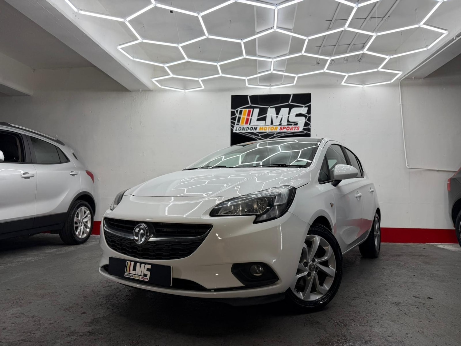 Used Vauxhall Corsa 2016 for sale - 77247880: Photo 6