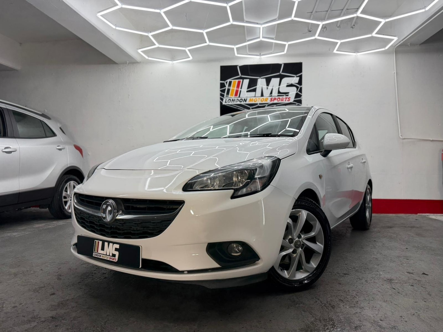 Used Vauxhall Corsa 2016 for sale - 77247880: Photo 7