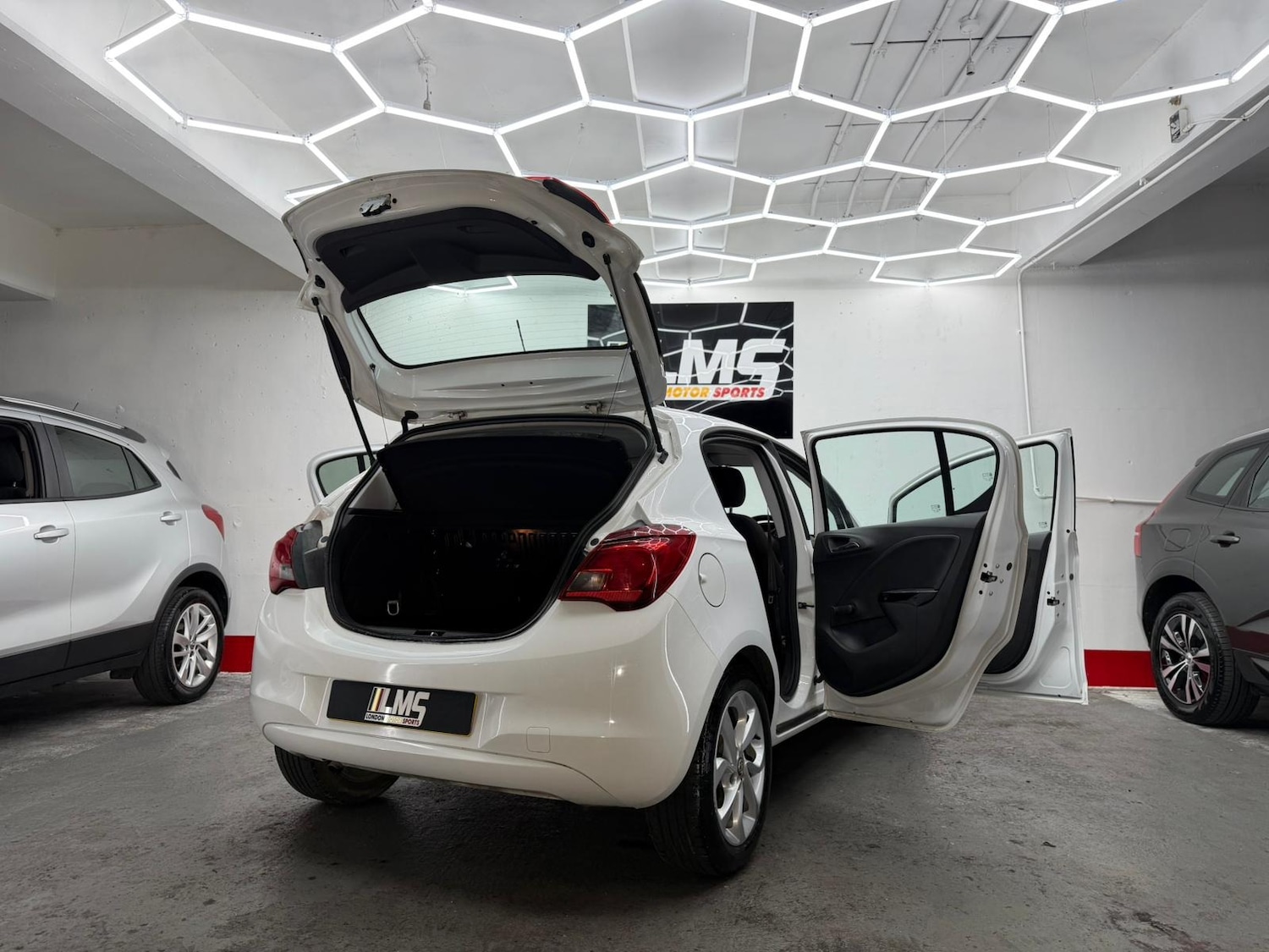 Used Vauxhall Corsa 2016 for sale - 77247880: Photo 80