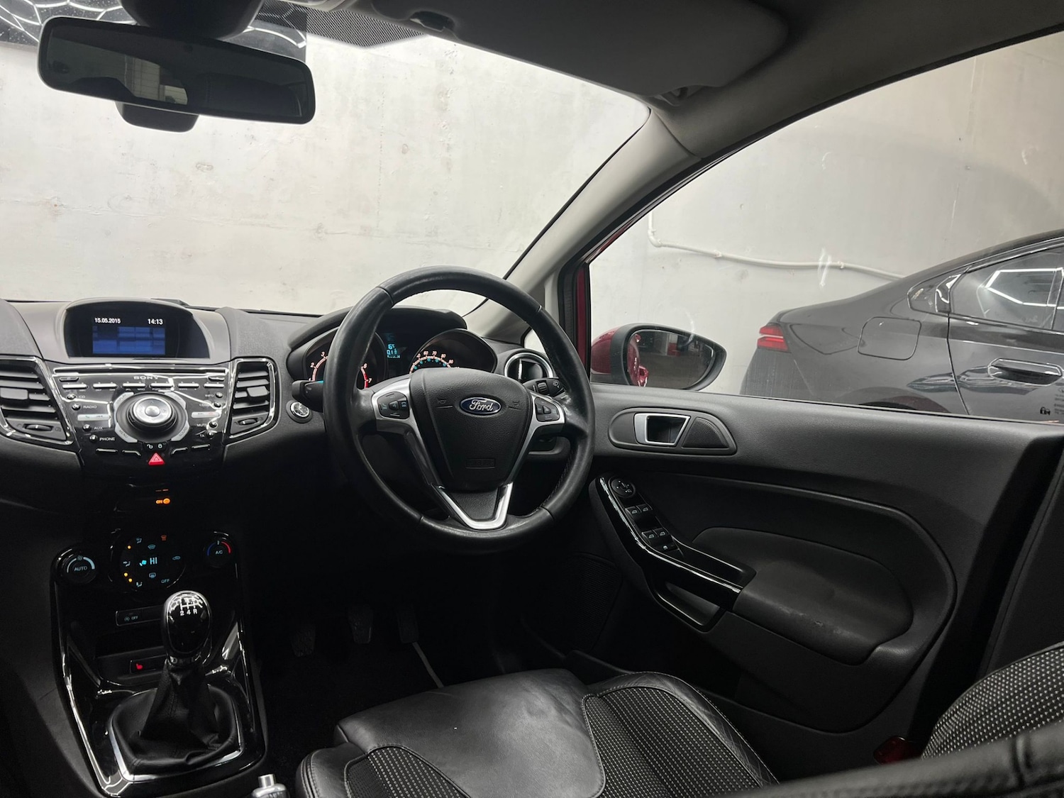 Used Ford Fiesta 2015 for sale - 77529267: Photo 41