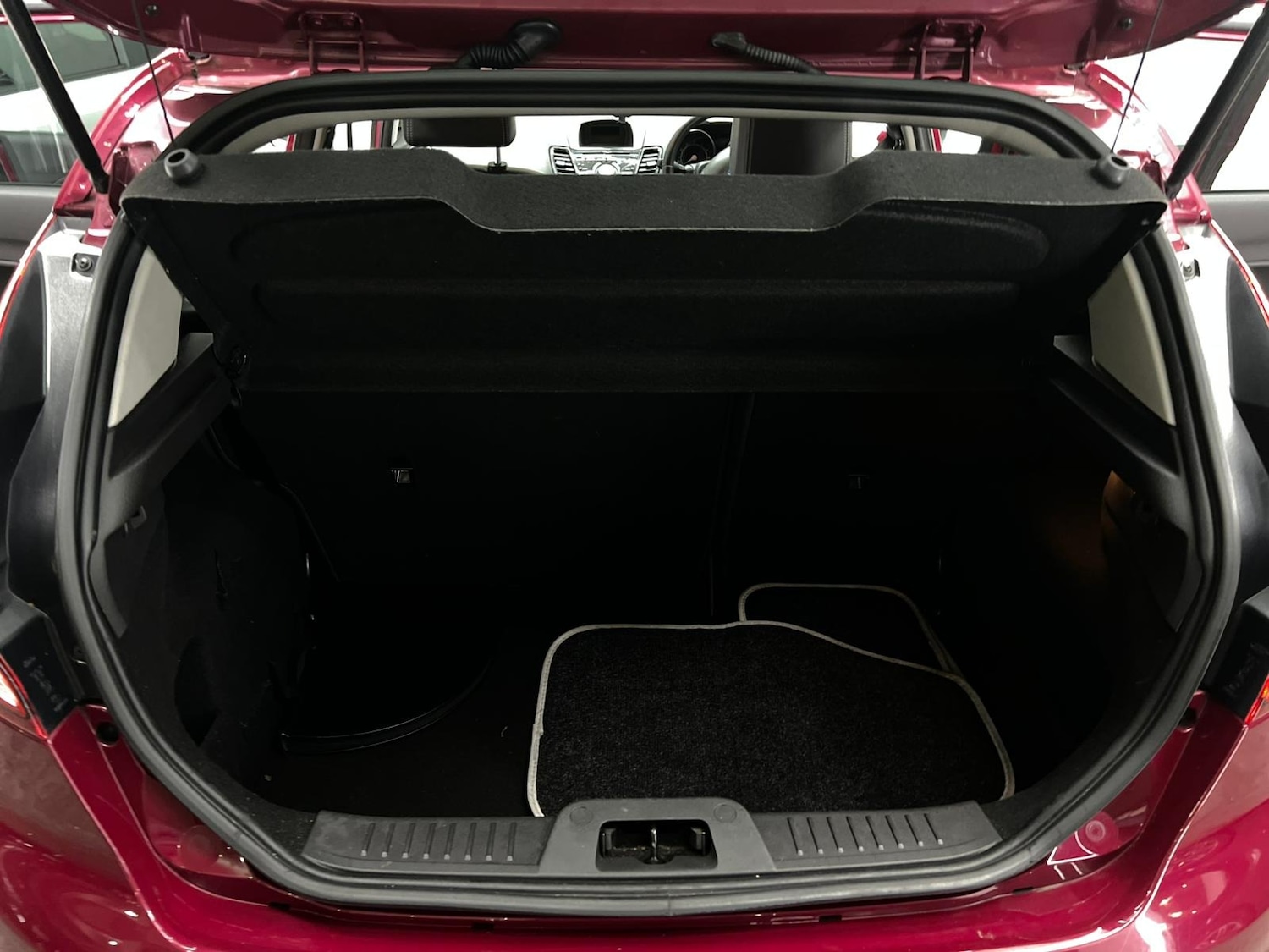 Used Ford Fiesta 2015 for sale - 77529267: Photo 82