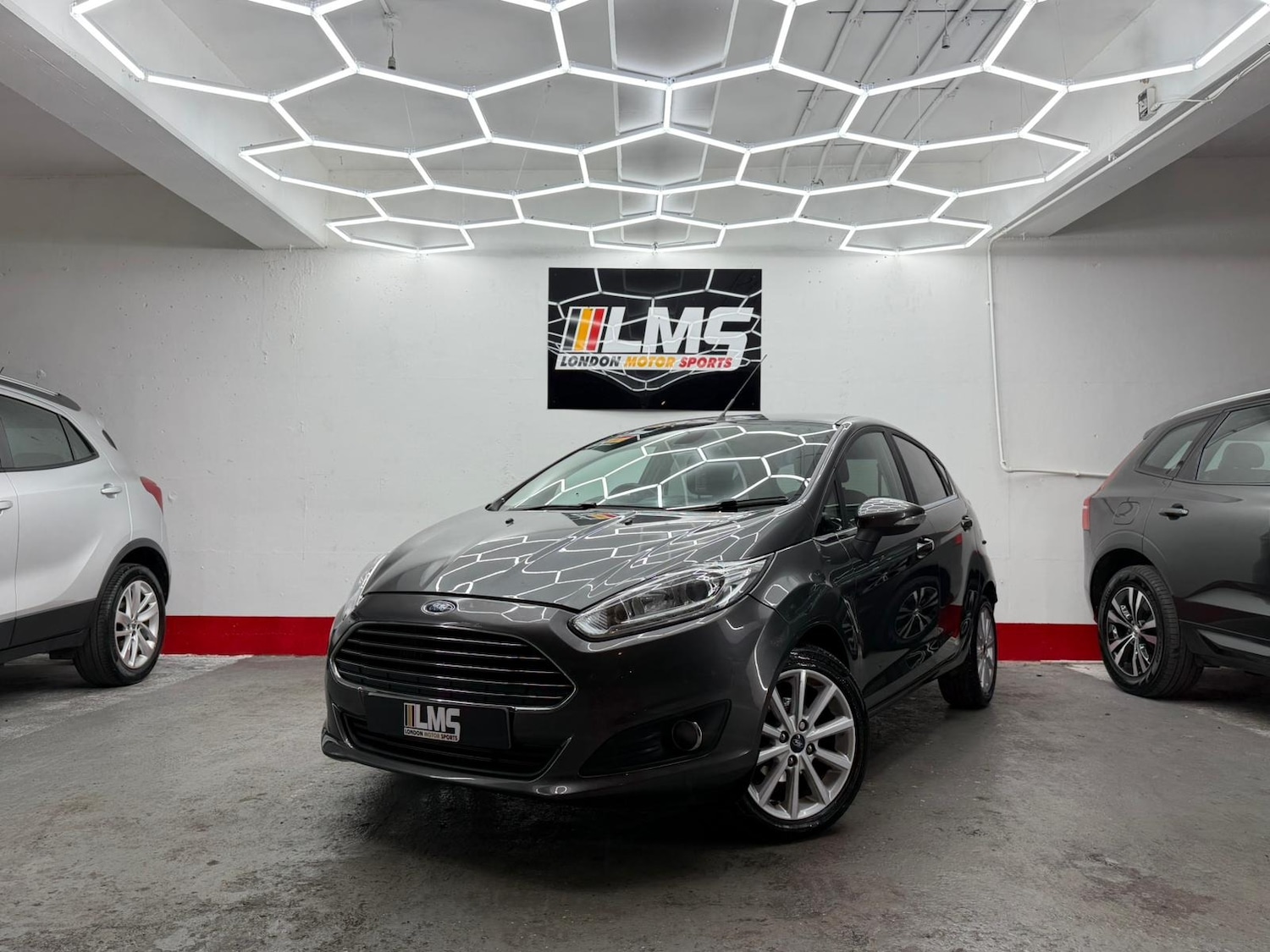 Used Ford Fiesta 2017 for sale - 77233606: Photo 3