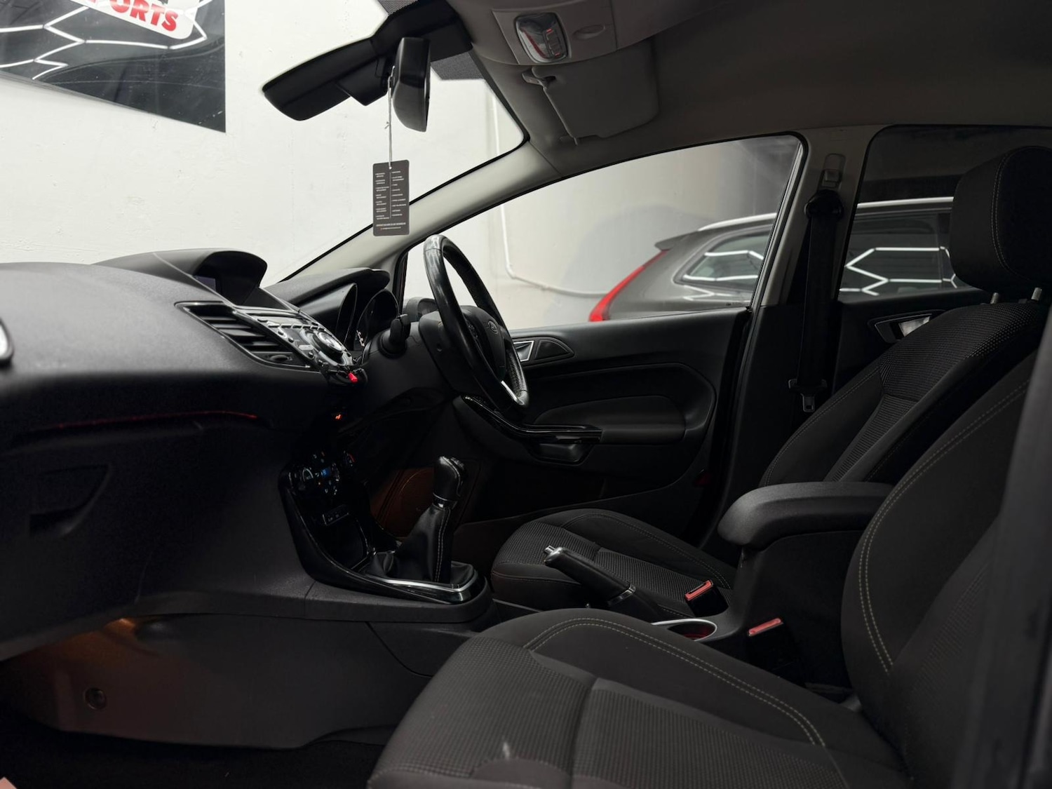 Used Ford Fiesta 2017 for sale - 77233606: Photo 31