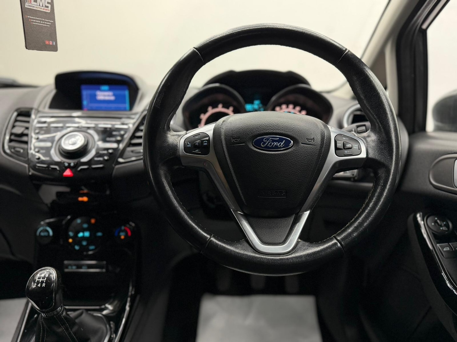 Used Ford Fiesta 2017 for sale - 77233606: Photo 38