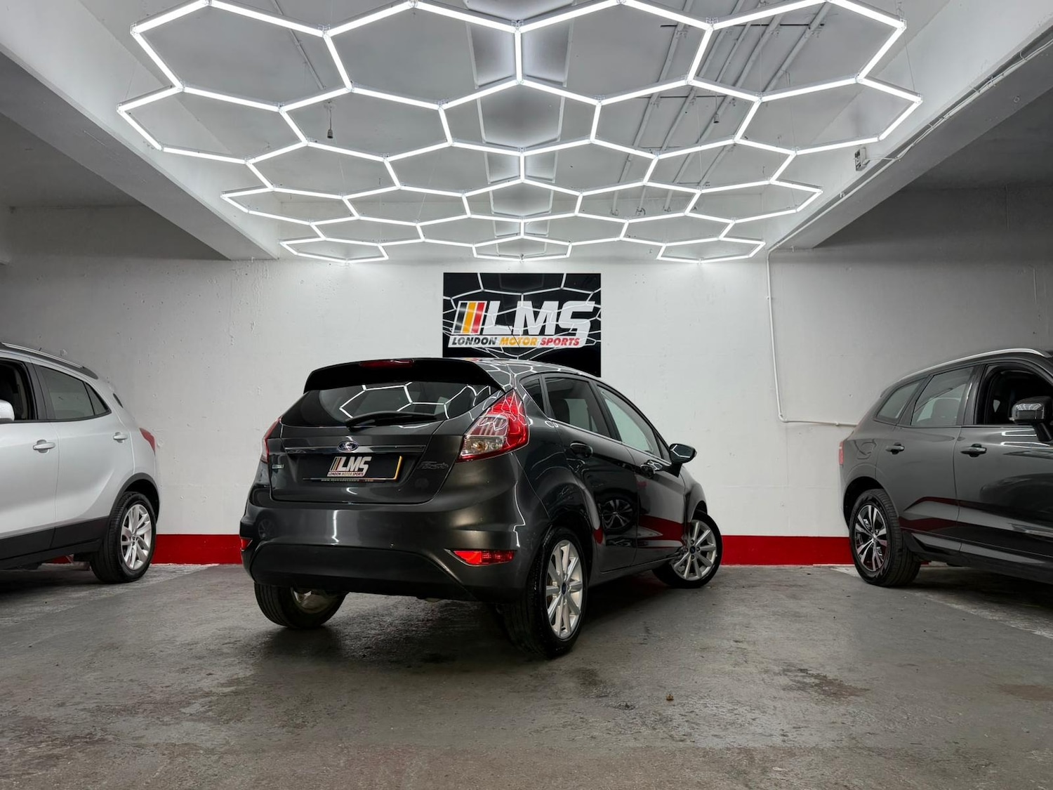 Used Ford Fiesta 2017 for sale - 77233606: Photo 47