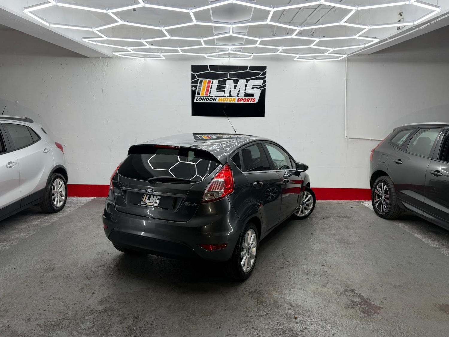 Used Ford Fiesta 2017 for sale - 77233606: Photo 48