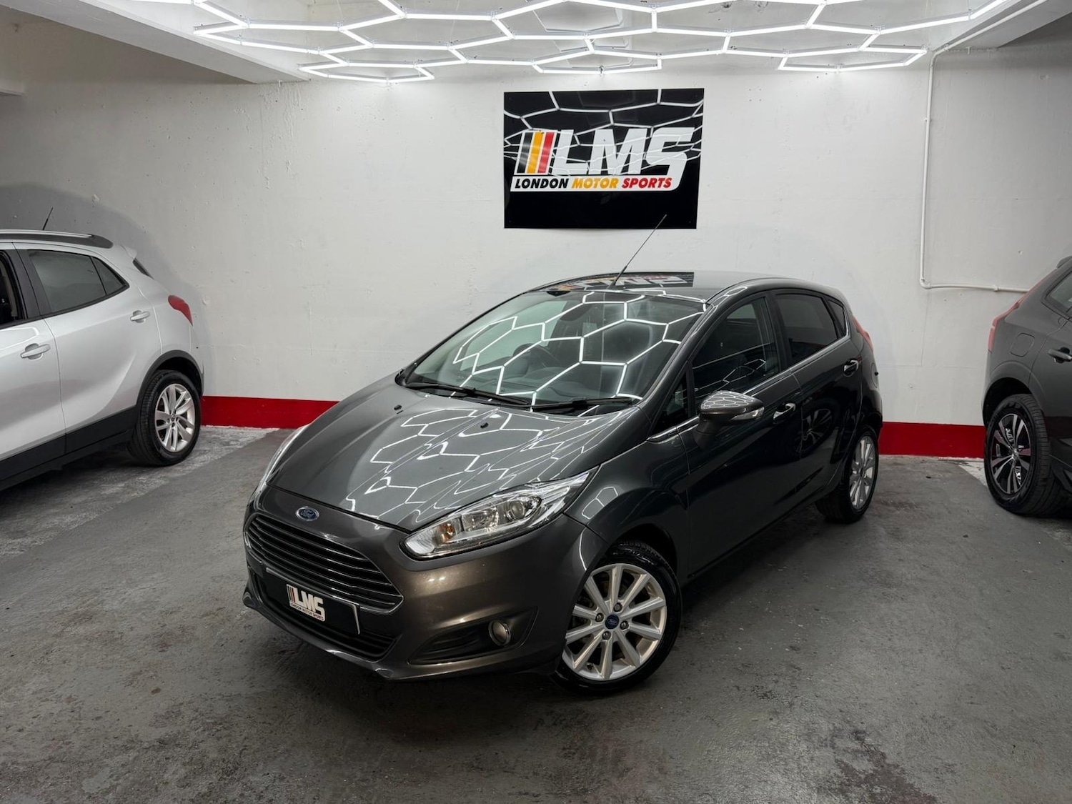 Used Ford Fiesta 2017 for sale - 77233606: Photo 5