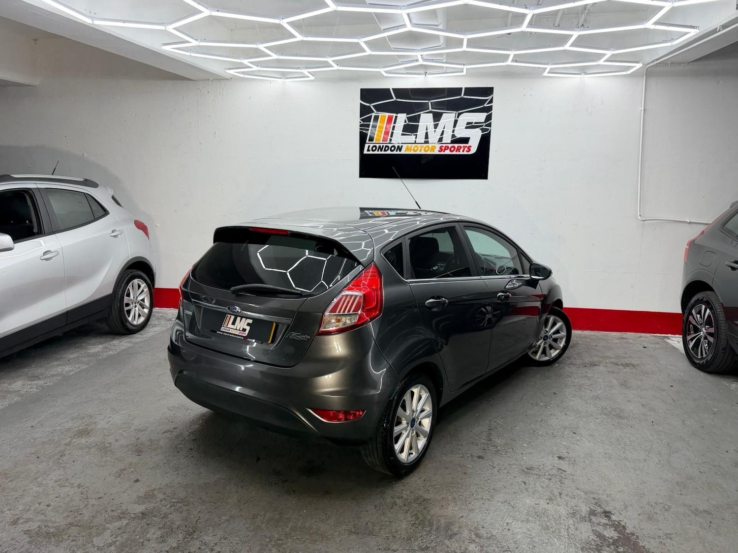 Used Ford Fiesta 2017 for sale - 77233606: Photo 50