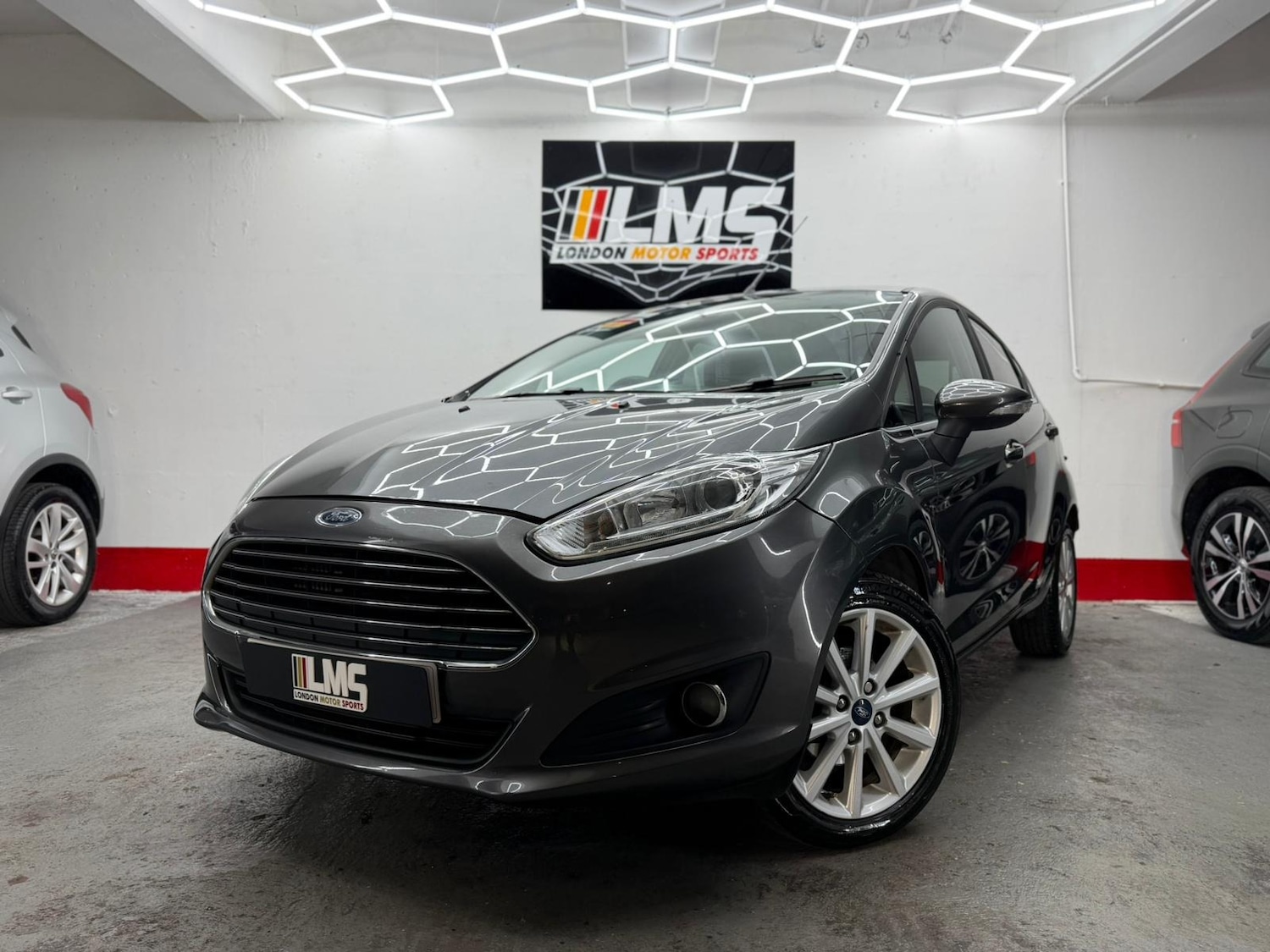 Used Ford Fiesta 2017 for sale - 77233606: Photo 6