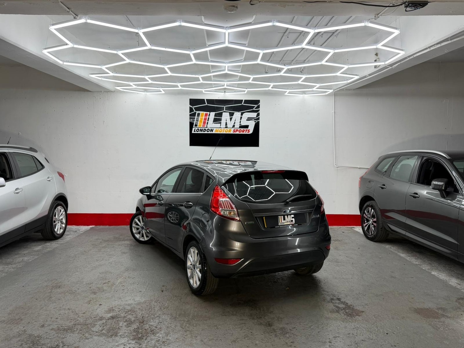 Used Ford Fiesta 2017 for sale - 77233606: Photo 60