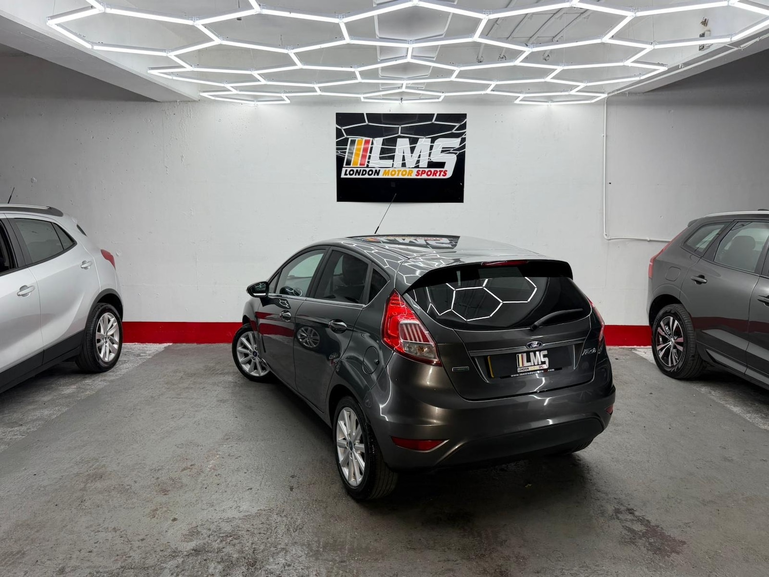 Used Ford Fiesta 2017 for sale - 77233606: Photo 65