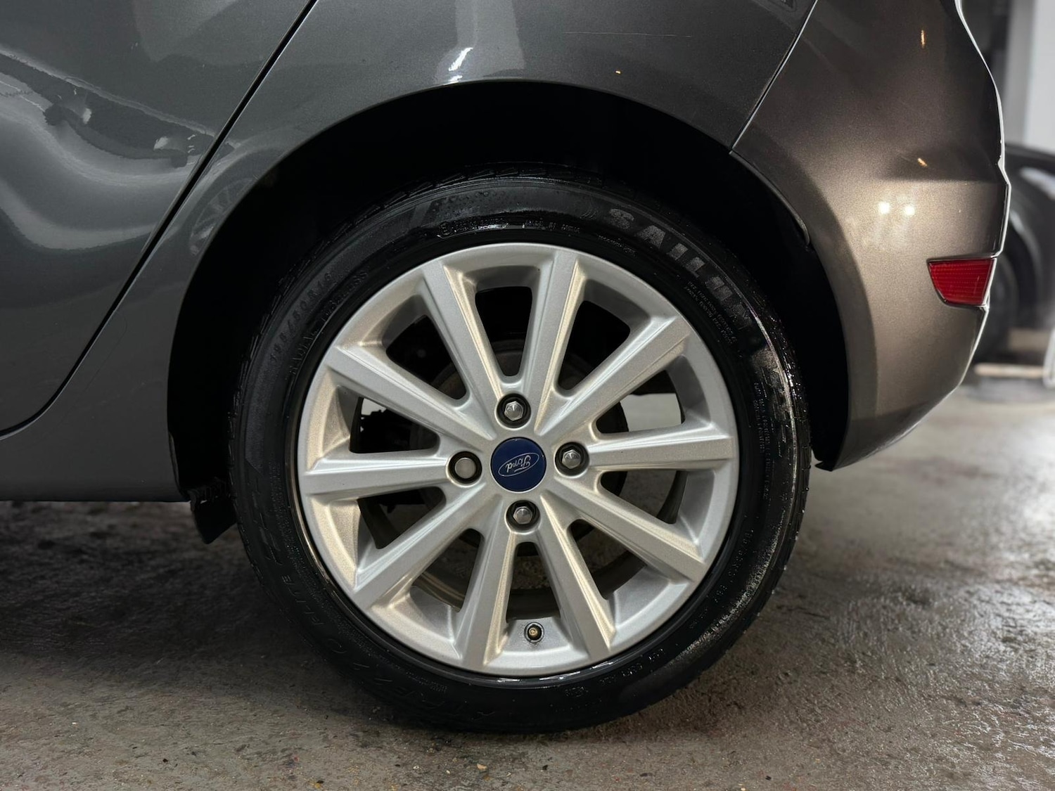 Used Ford Fiesta 2017 for sale - 77233606: Photo 79