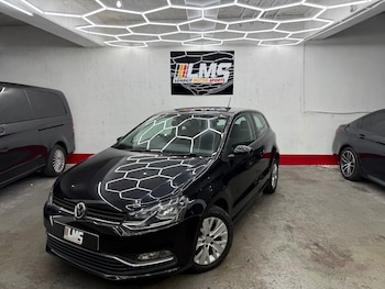 Used Volkswagen Polo 2015 for sale - 79594949: Photo