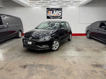 Used Volkswagen Polo 2015 for sale - 79594949: Photo