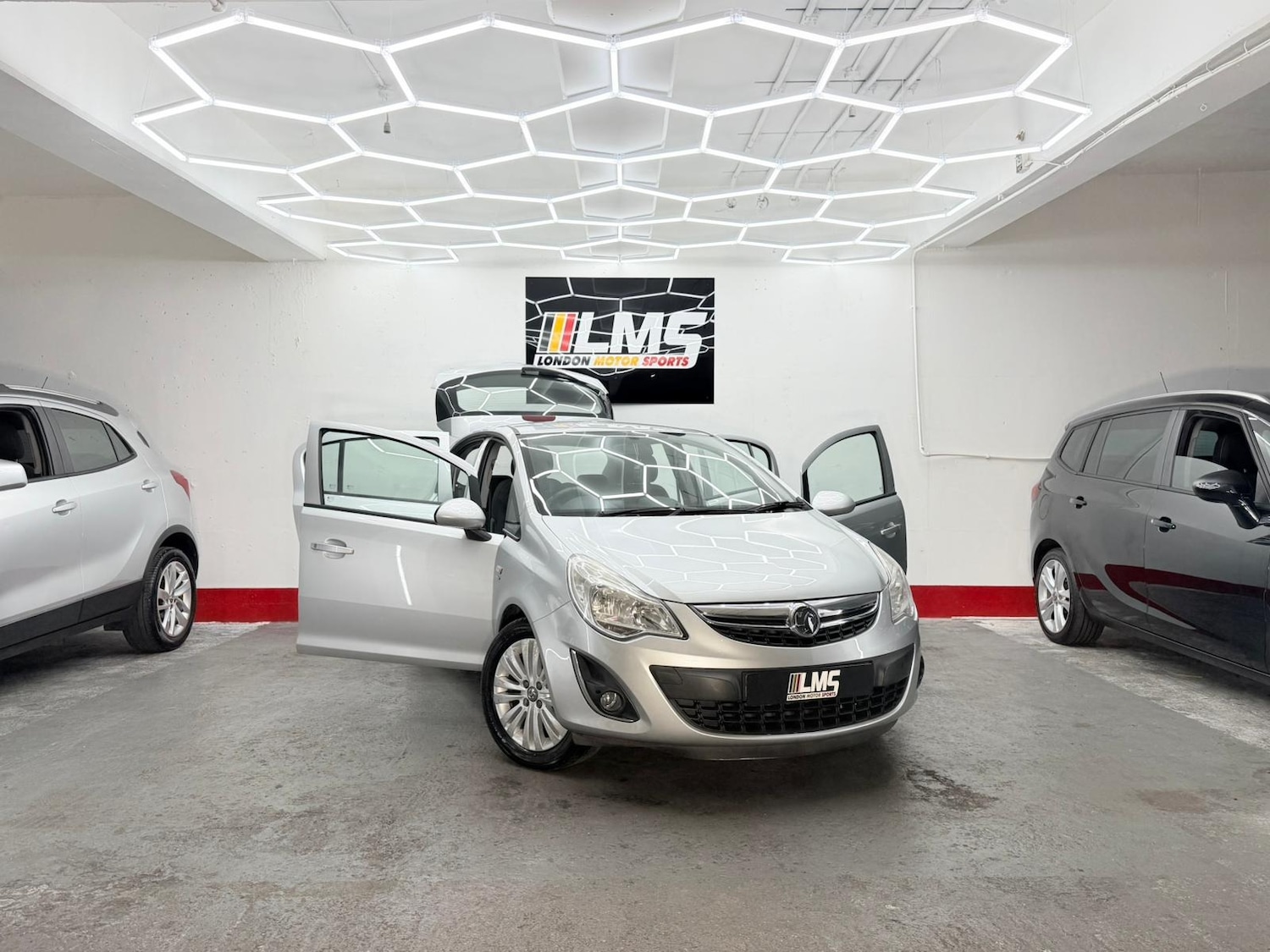 Used Vauxhall Corsa 2013 for sale - 77061302: Photo 31