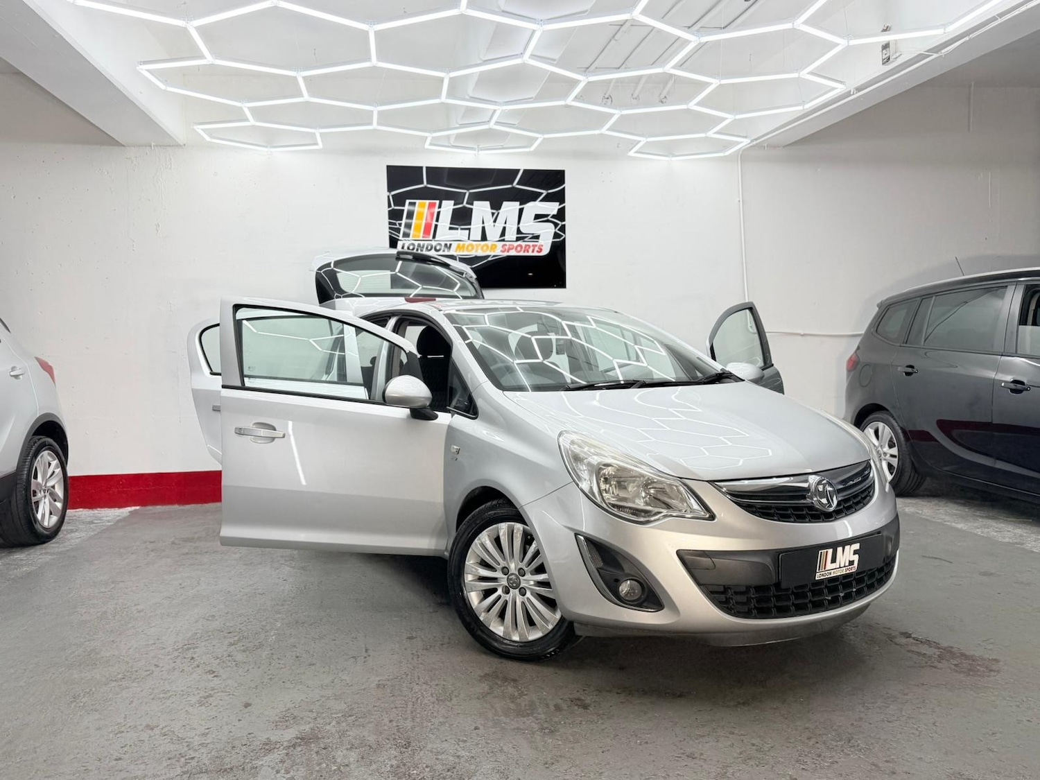 Used Vauxhall Corsa 2013 for sale - 77061302: Photo 35