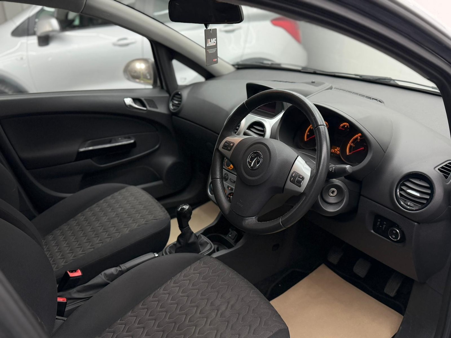 Used Vauxhall Corsa 2013 for sale - 77061302: Photo 46