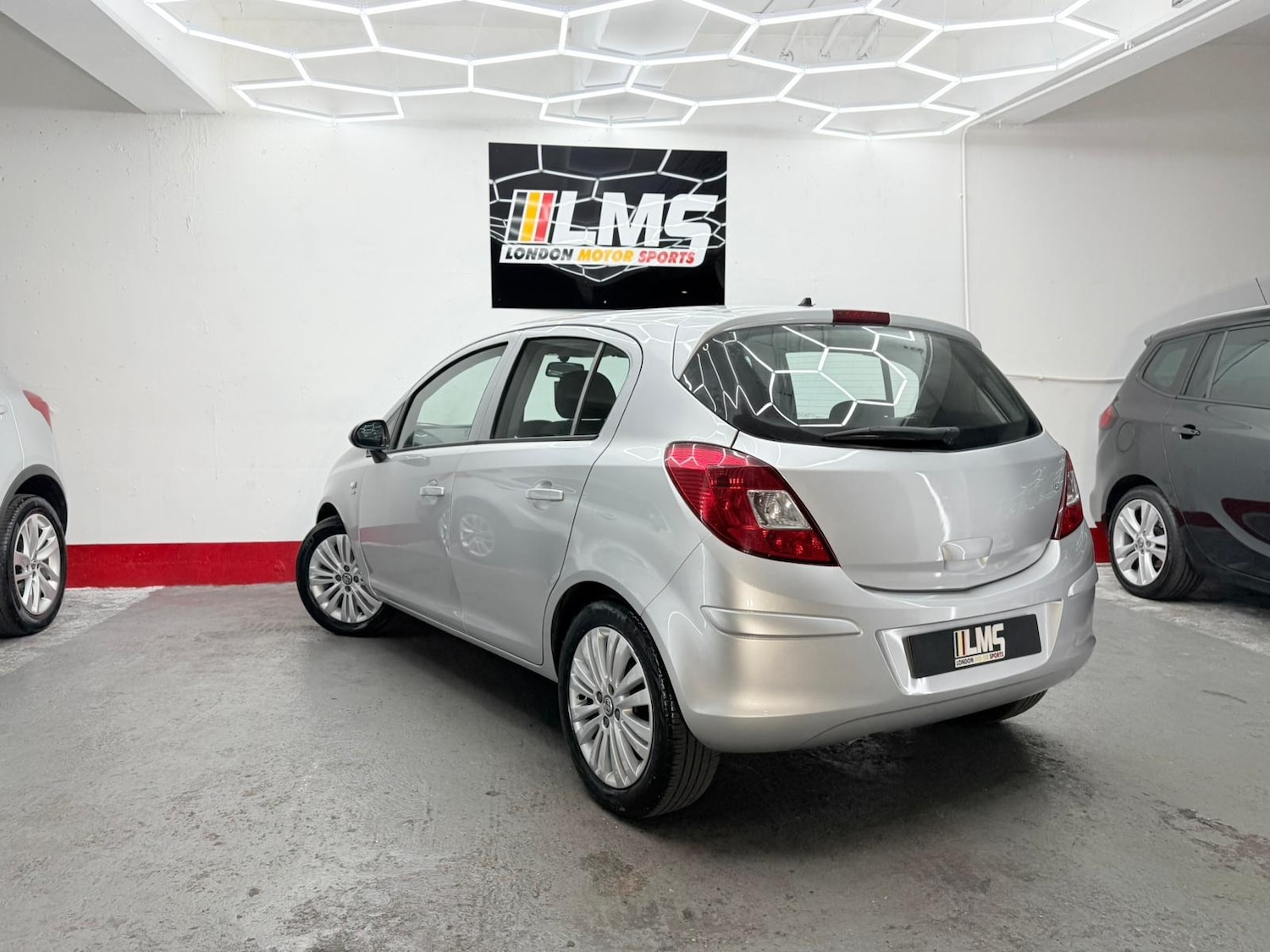 Used Vauxhall Corsa 2013 for sale - 77061302: Photo 79