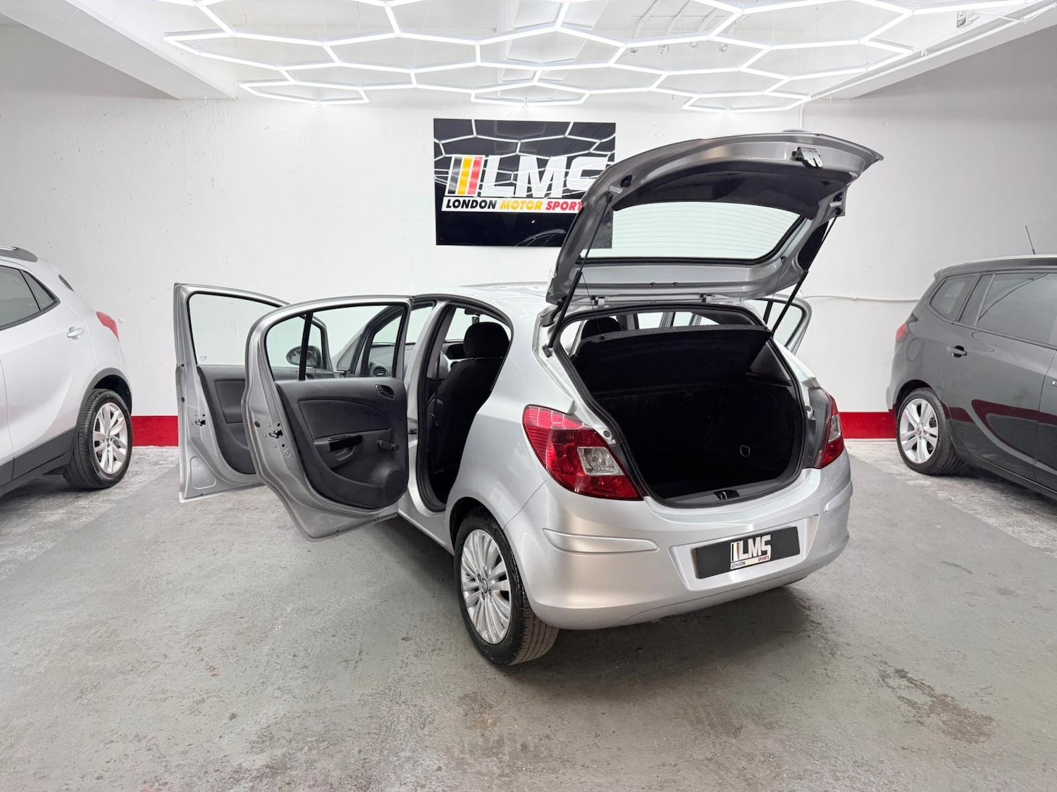 Used Vauxhall Corsa 2013 for sale - 77061302: Photo 86