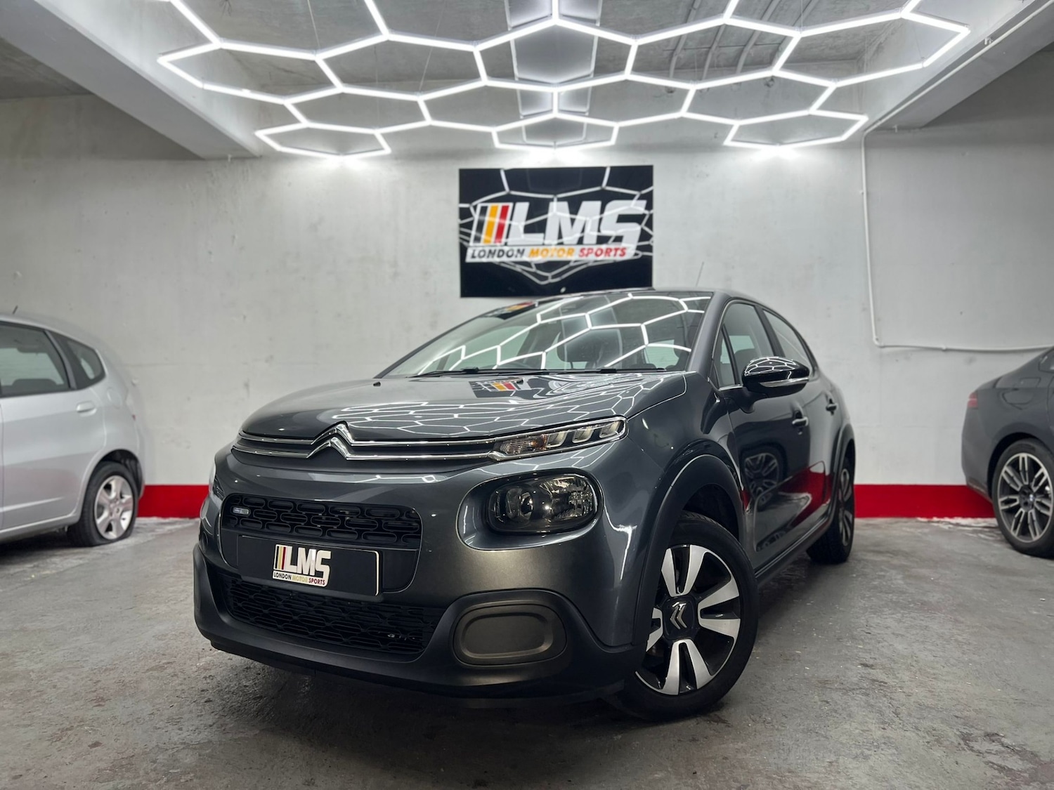 Used Citroen C3 2017 for sale - 77762643: Photo 8
