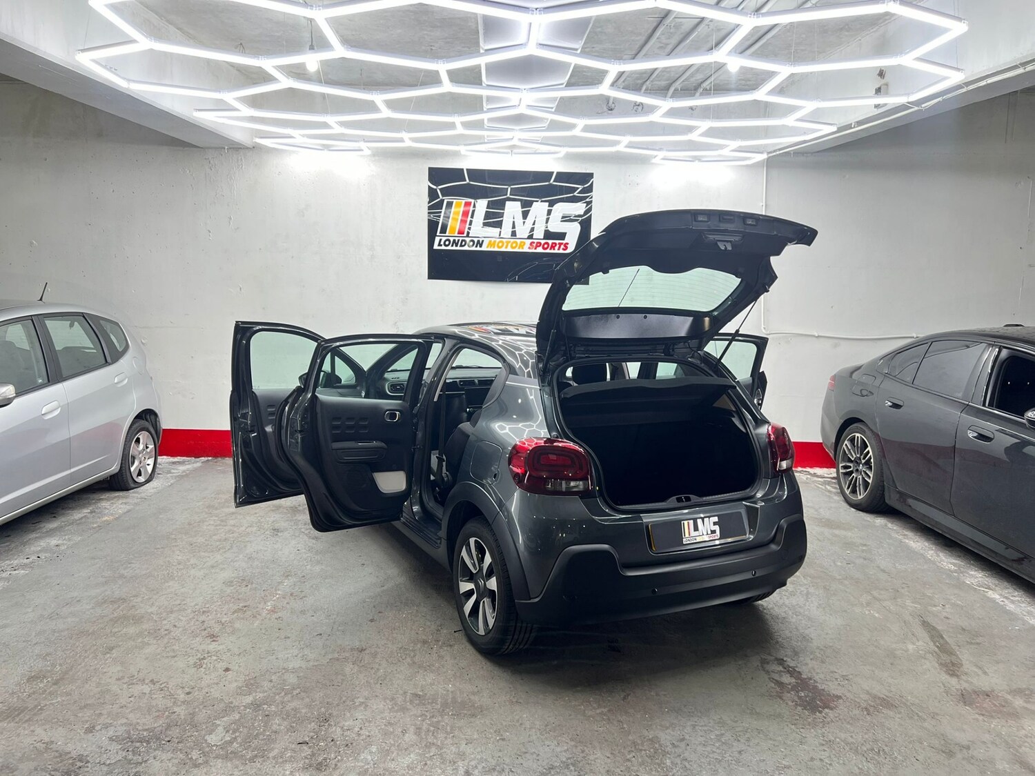 Used Citroen C3 2017 for sale - 77762643: Photo 92