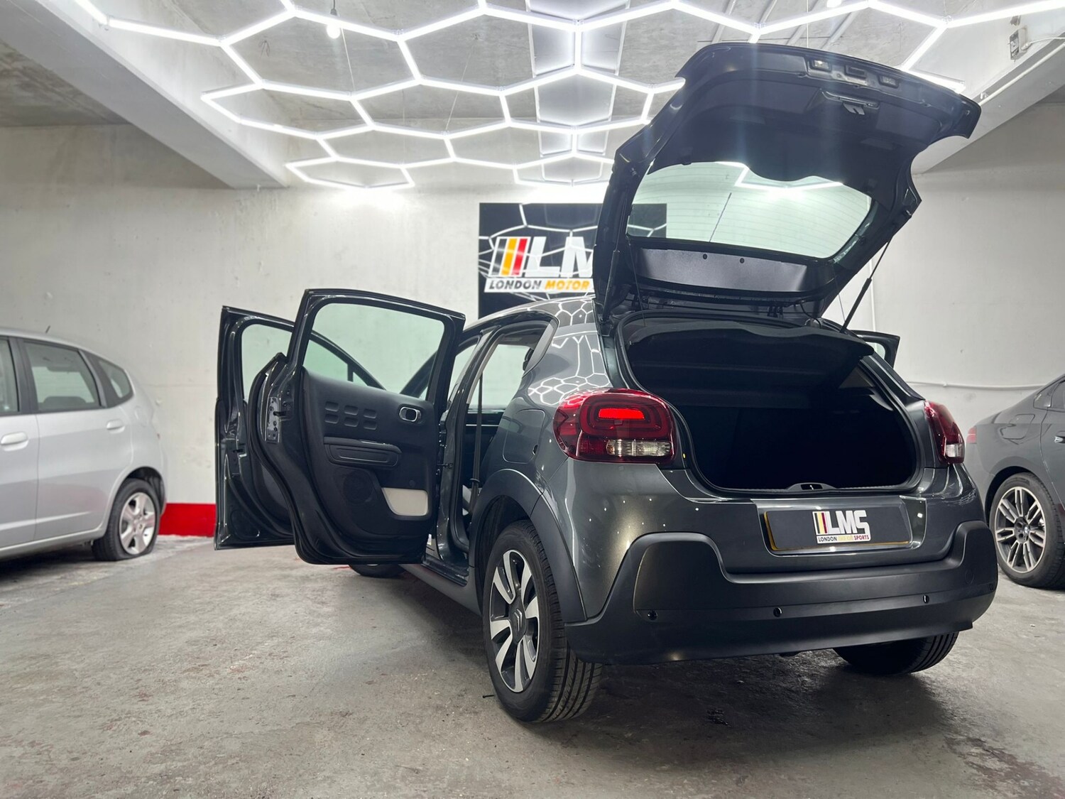 Used Citroen C3 2017 for sale - 77762643: Photo 98