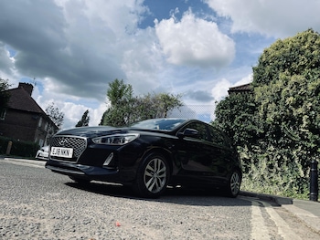 Used Hyundai i30 2018 for sale - 76036487: Photo