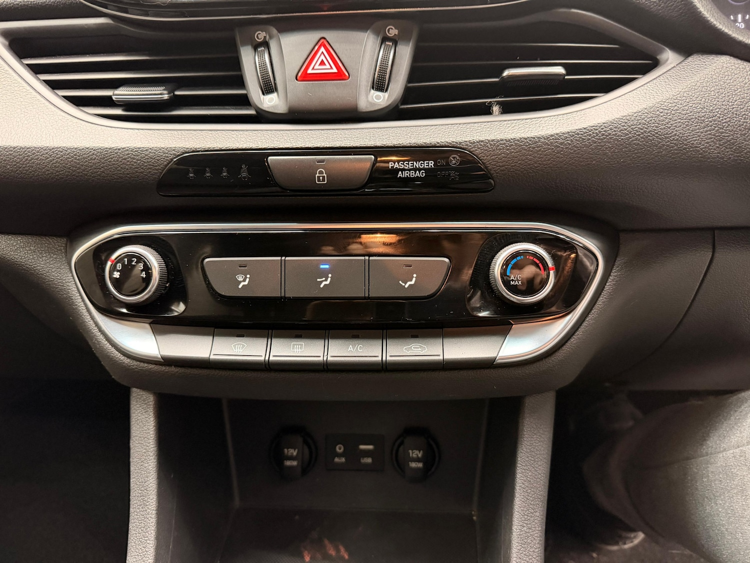 Used Hyundai i30 2018 for sale - 76036487: Photo 37