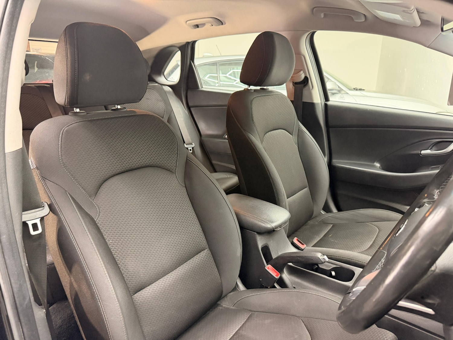 Used Hyundai i30 2018 for sale - 76036487: Photo 41