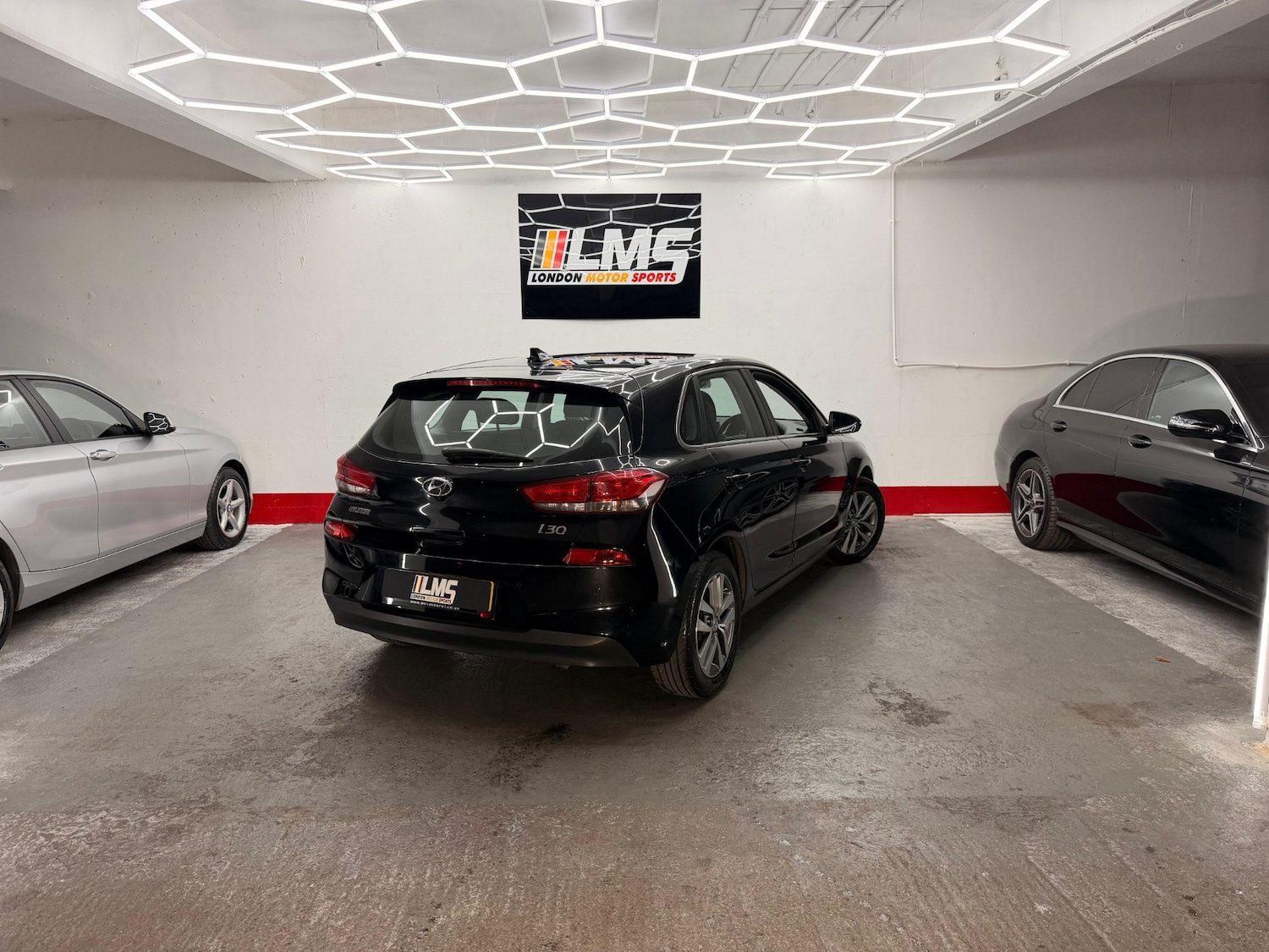 Used Hyundai i30 2018 for sale - 76036487: Photo 46