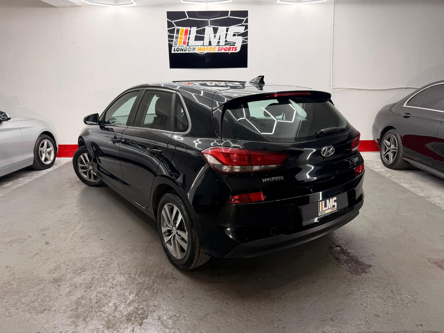 Used Hyundai i30 2018 for sale - 76036487: Photo 58