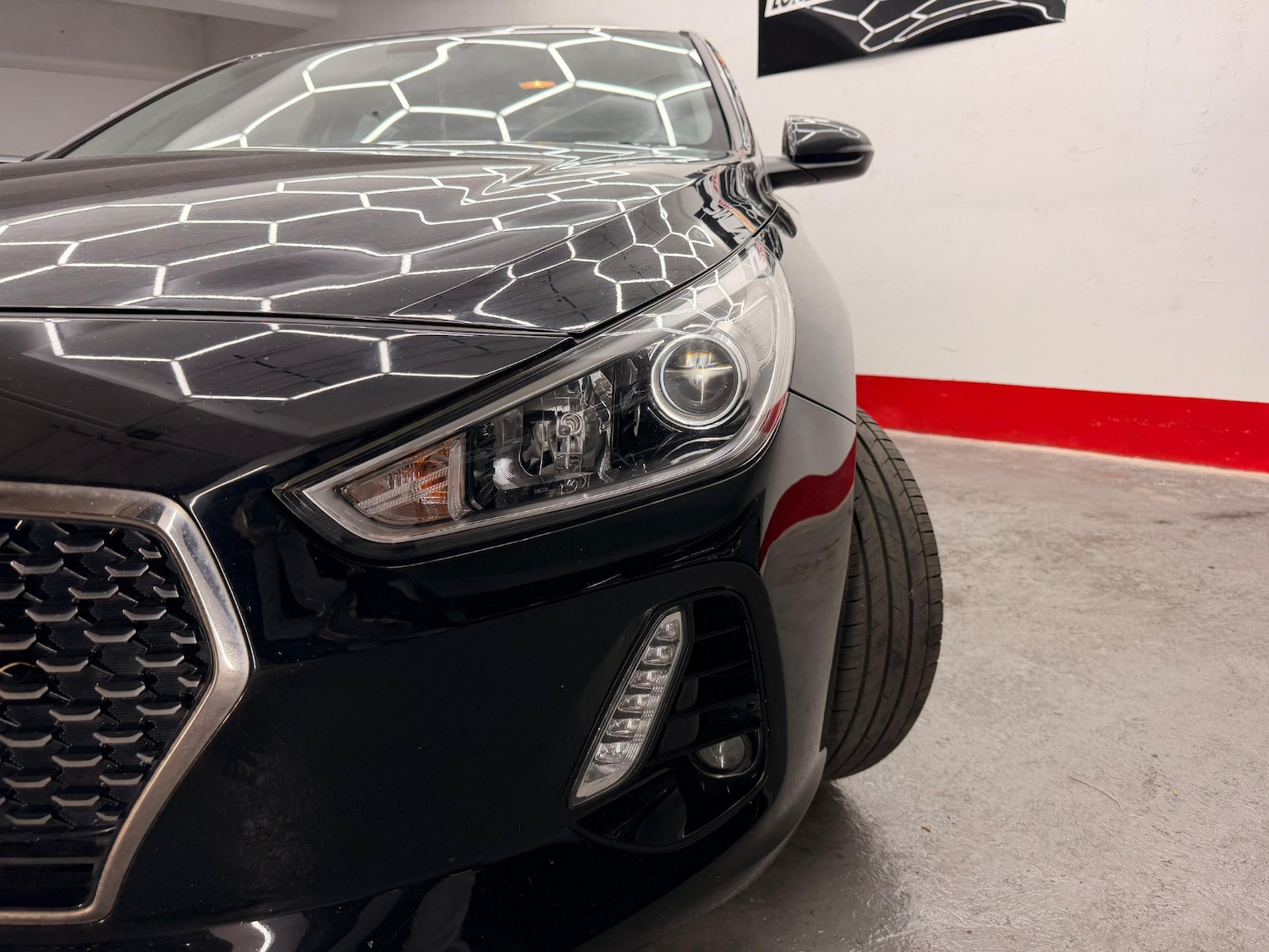 Used Hyundai i30 2018 for sale - 76036487: Photo 8