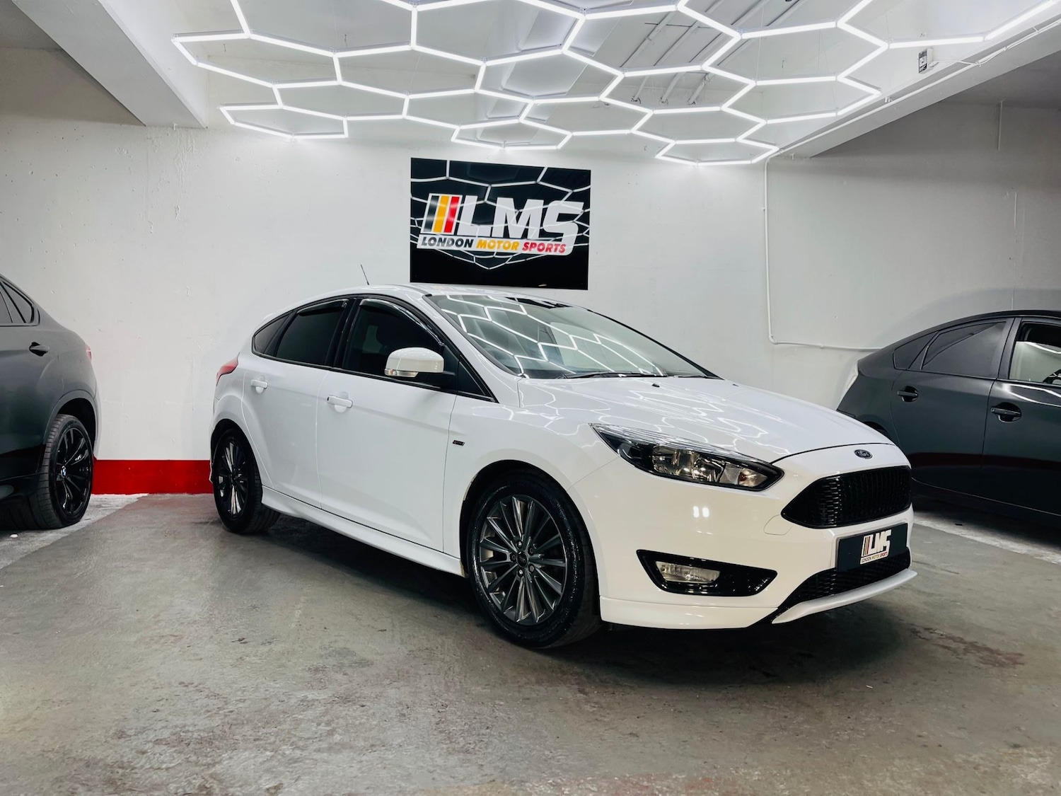 Used Ford Focus 2017 for sale - 76340391: Photo 14
