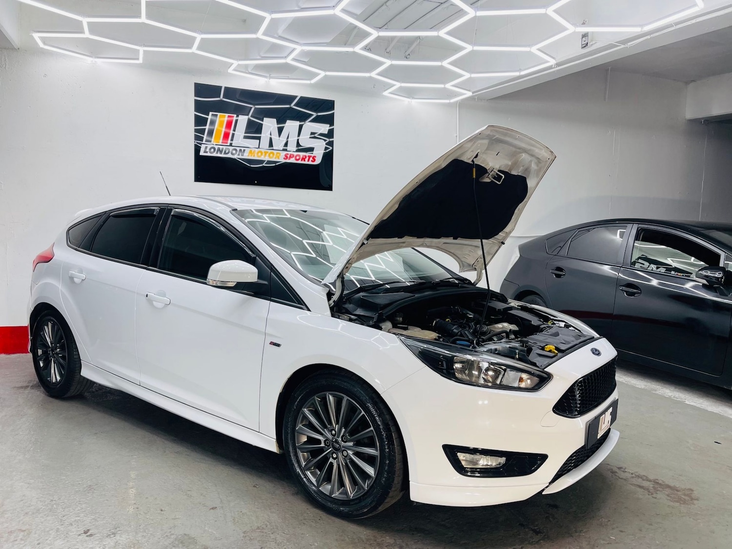 Used Ford Focus 2017 for sale - 76340391: Photo 28